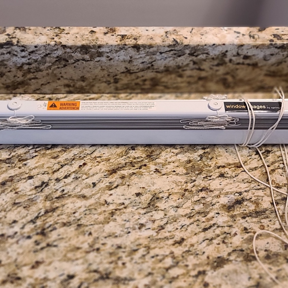 22.5 horizontal blinds